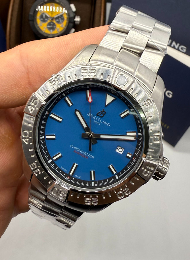 Breitling Avenger Aço