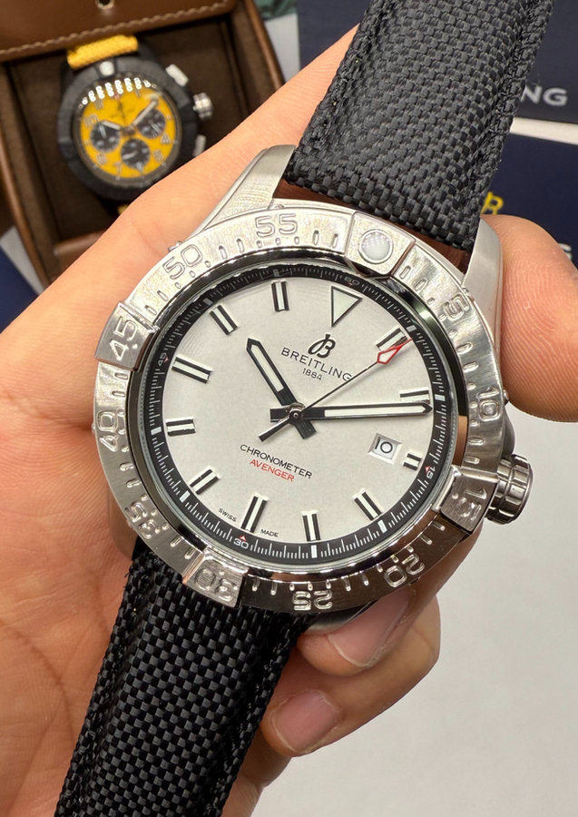Breitling Avenger Aço