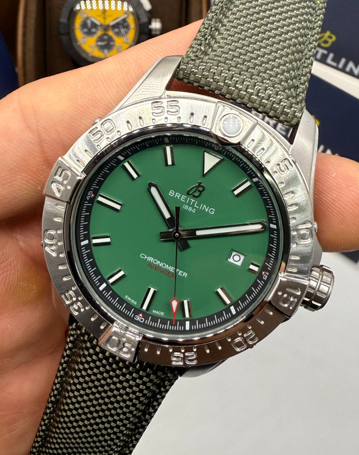 Breitling Avenger Aço