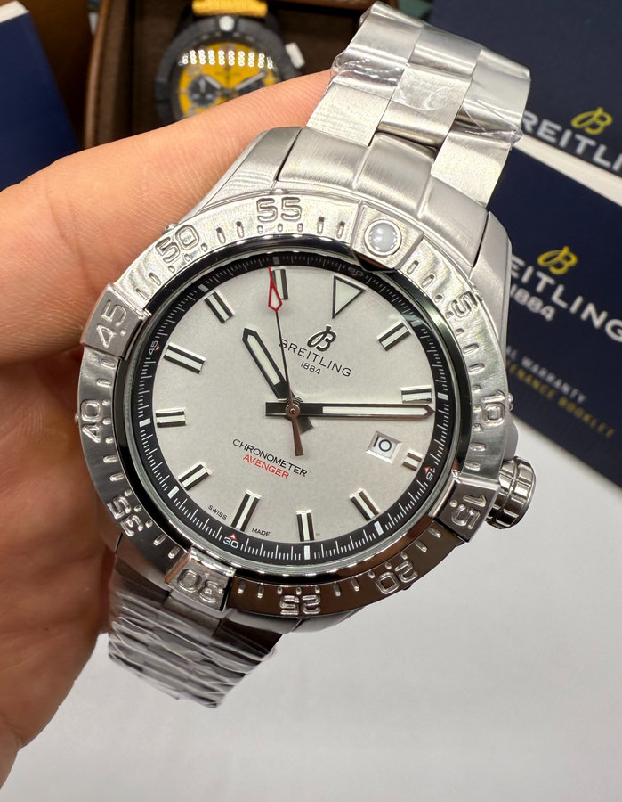 Breitling Avenger Aço