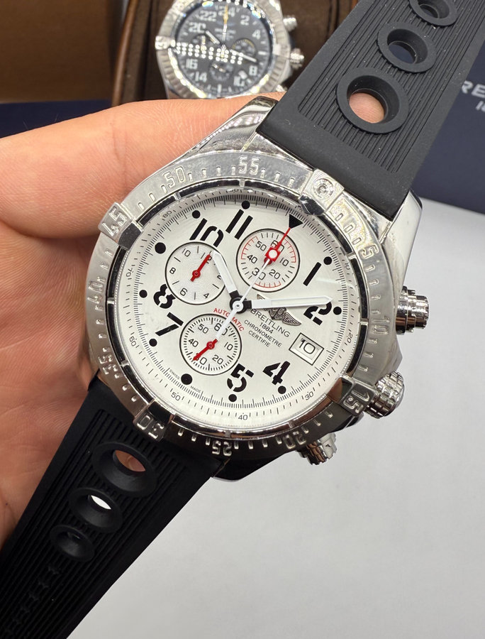 Breitling Super Avenger Aço