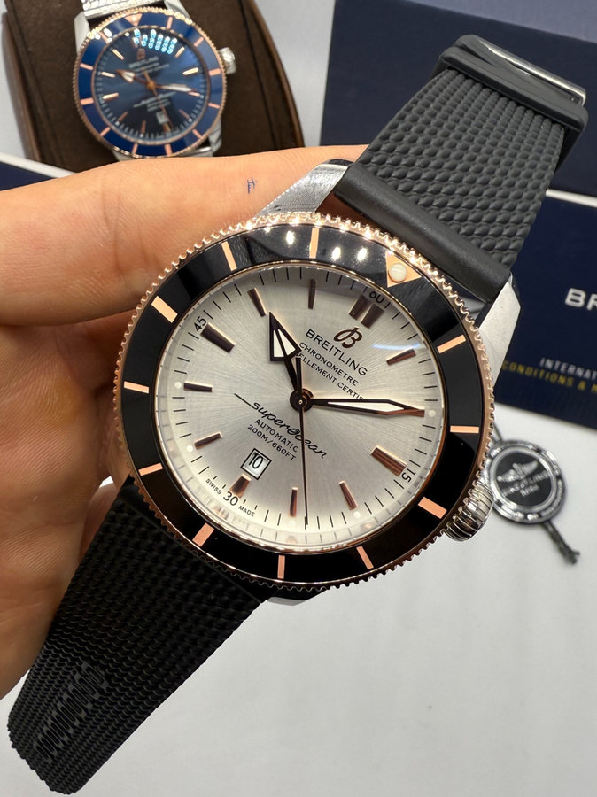 Breitling Superocean Aço