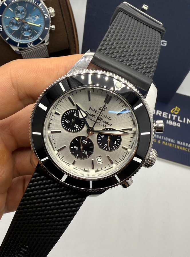 Breitling Superocean Crono Aço