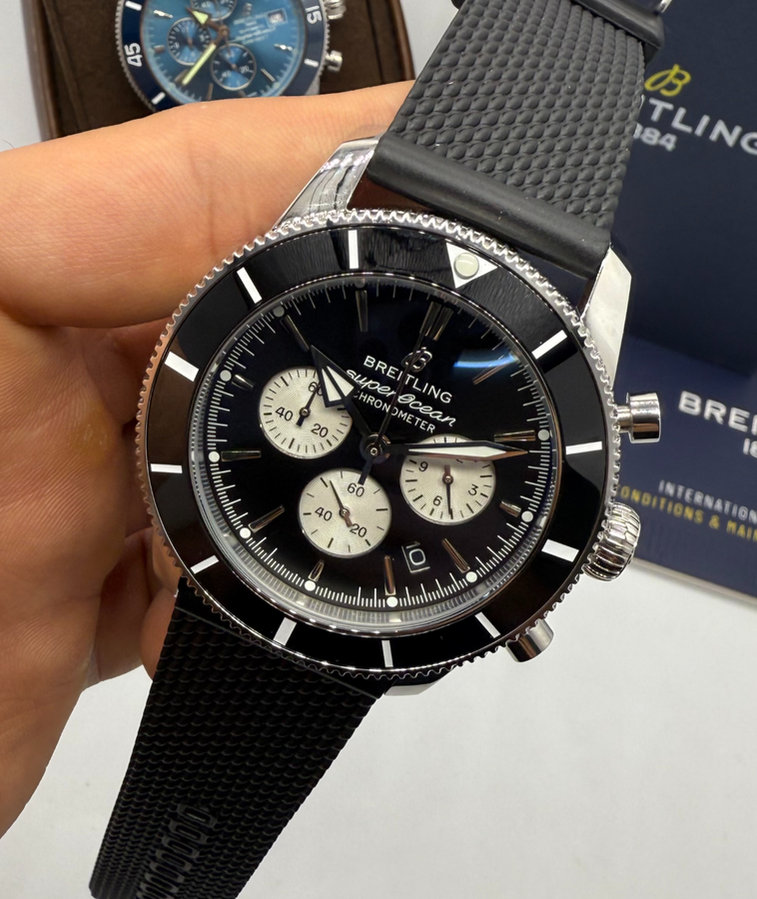Breitling Superocean Crono Aço