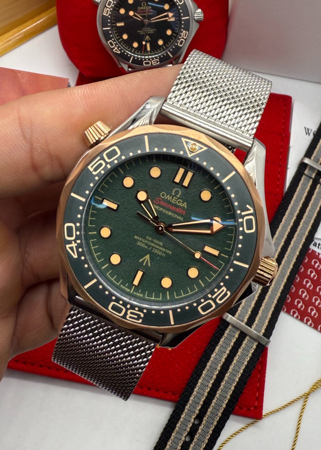 Omega DIVER 300M CO‑AXIAL MASTER CHRONOMETER