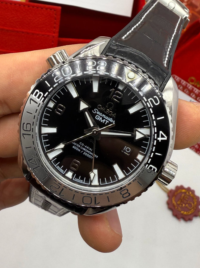 Omega Planet Ocean Co-Axial Master GMT 45,5