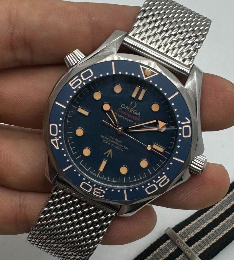 Omega Seamaster 007 Spectre 60 Anos
