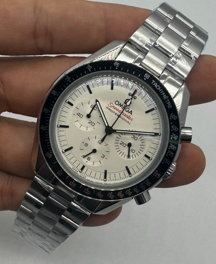 Omega SPEEDMASTER MOONWATCH PROFESSIONAL