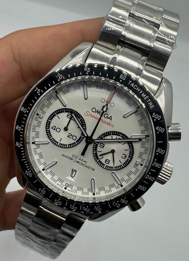 Omega SPEEDMASTER MOONWATCH PROFESSIONAL