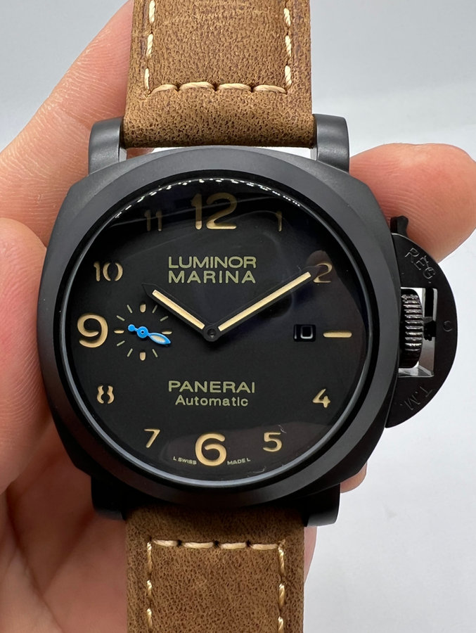 Panerai Luminor GMT