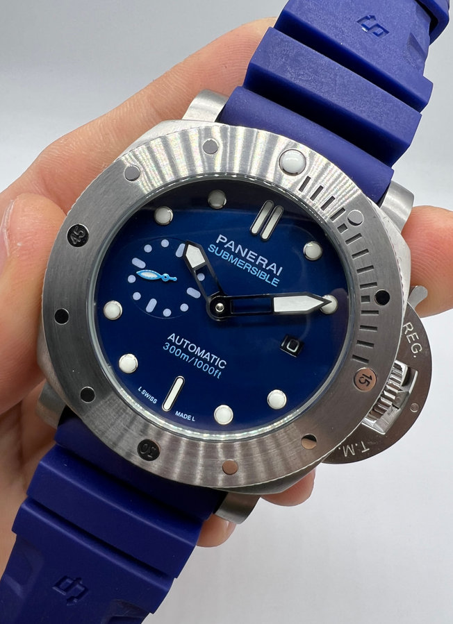 Panerai Luminor Submersible