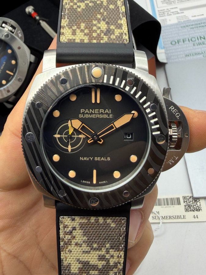 Panerai Submersível QuarantaQuattro Navy SEALs