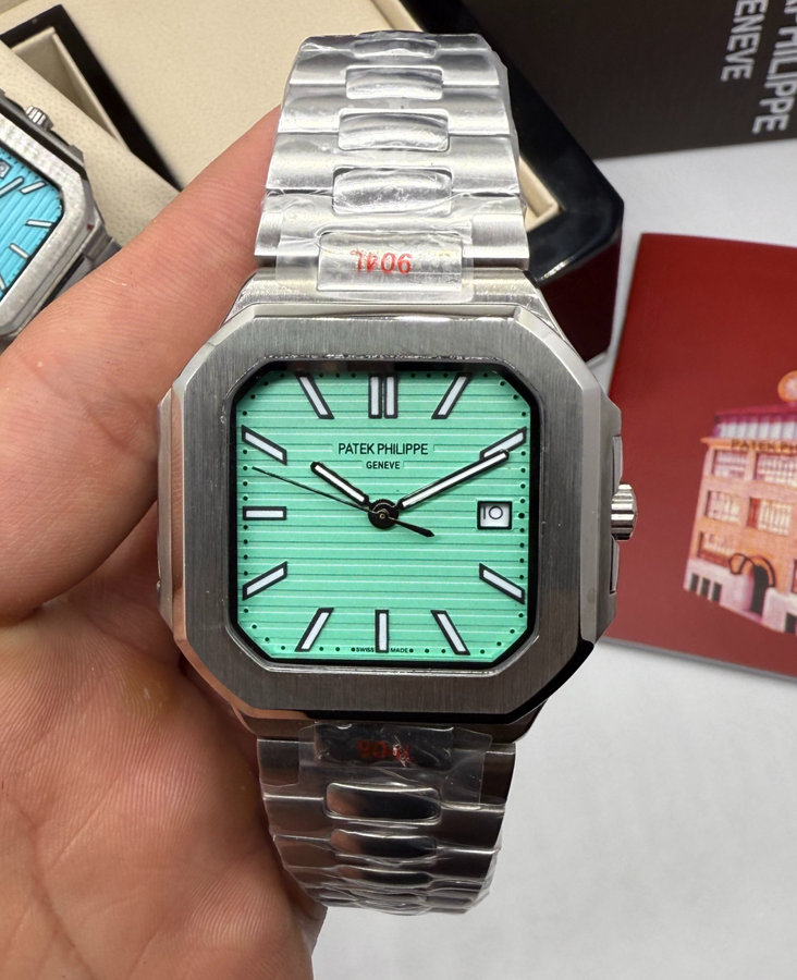 Patek Philippe Cubitus