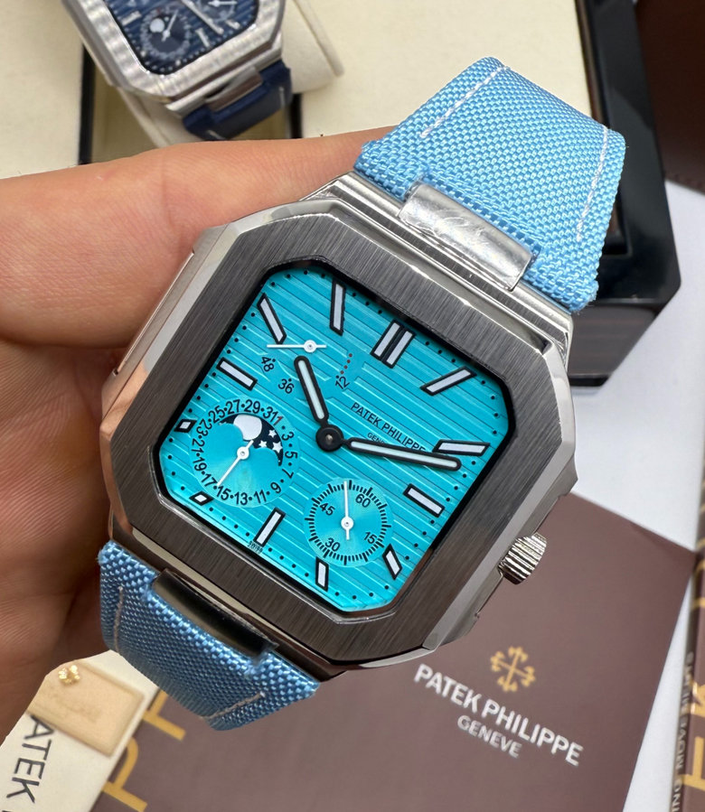 Patek Philippe Cubitus, Aço Fases da Lua