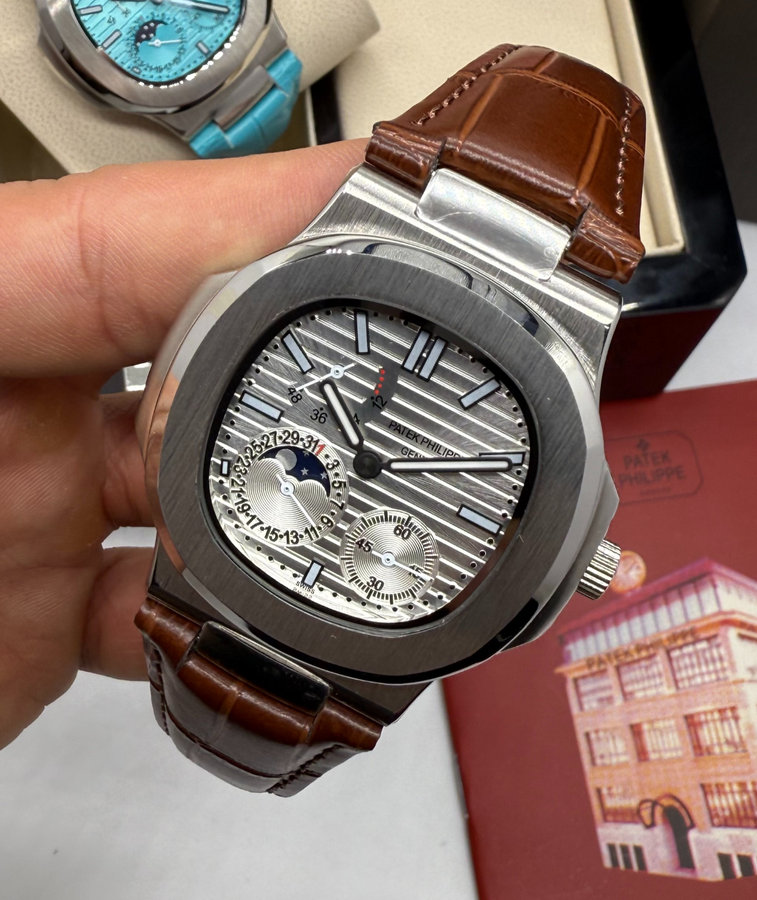 Patek Philippe Nautilus Fases da Lua