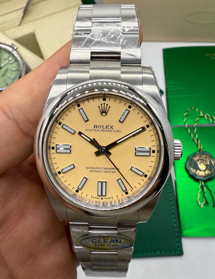 Rolex Oyster Perpetual Oystersteel