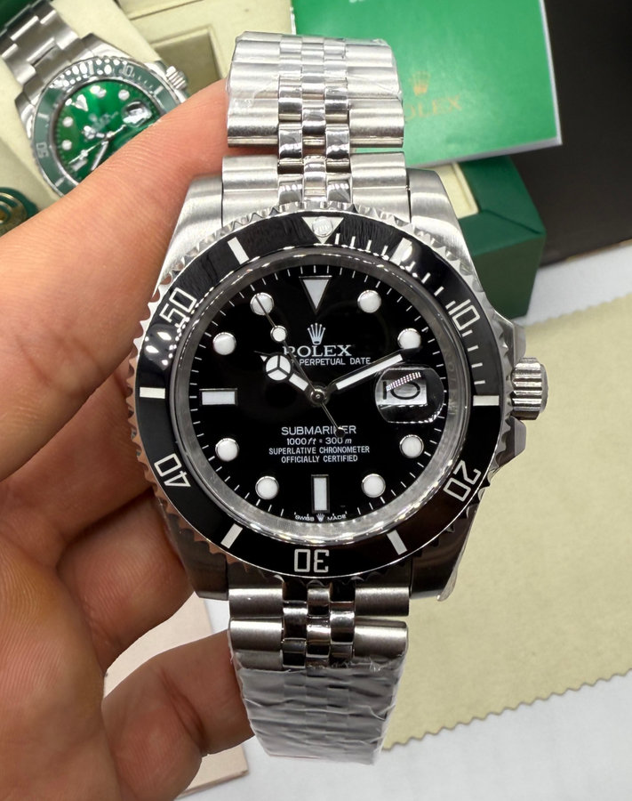 Rolex Submariner Date Preto