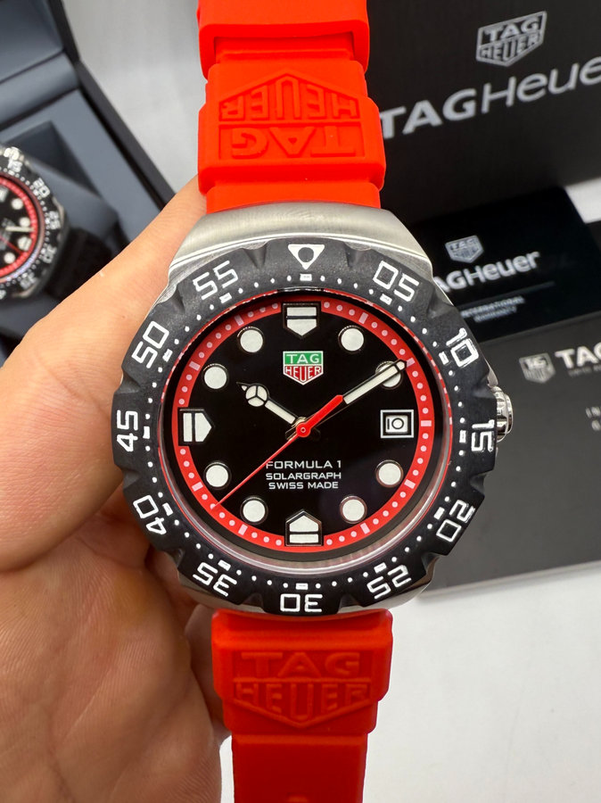 TAG Heuer F1 Solargraph