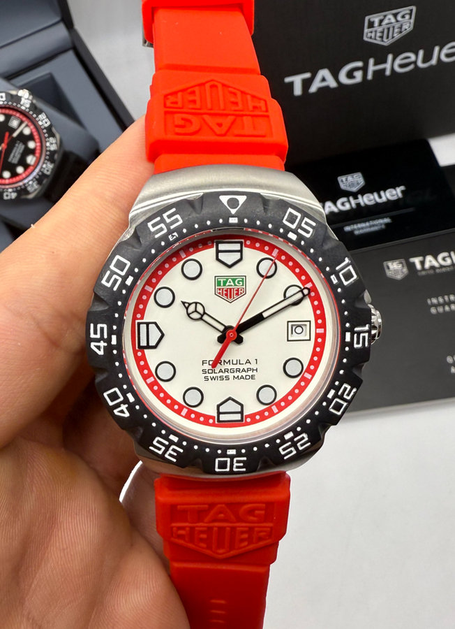 TAG Heuer F1 Solargraph