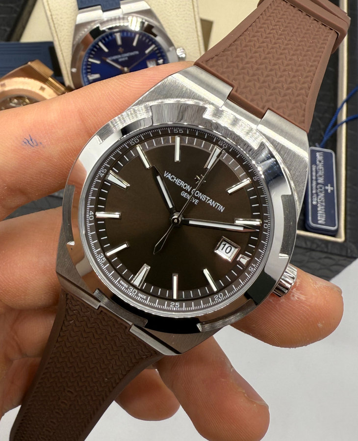Vacheron Constantin Overseas Aço