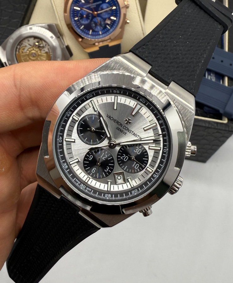 Vacheron Constantin Overseas Crono Aço