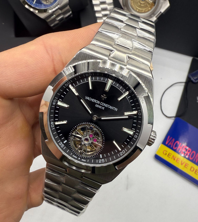 Vacheron Constantin Overseas Turbilhão Aço